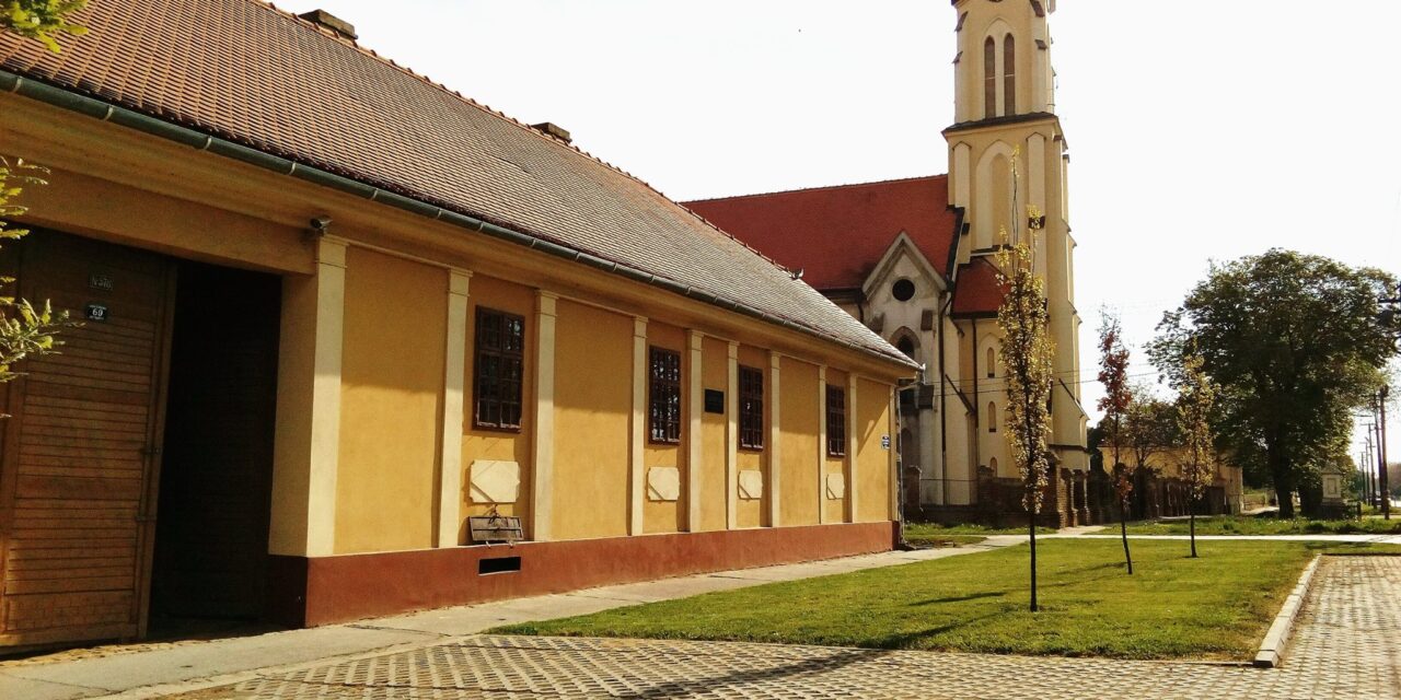 <span class="entry-title-primary">Ahol még a falak is mesélnek</span> <span class="entry-subtitle">Kétszáz éves múltról regél a törökbecsei Glavaš-ház</span>