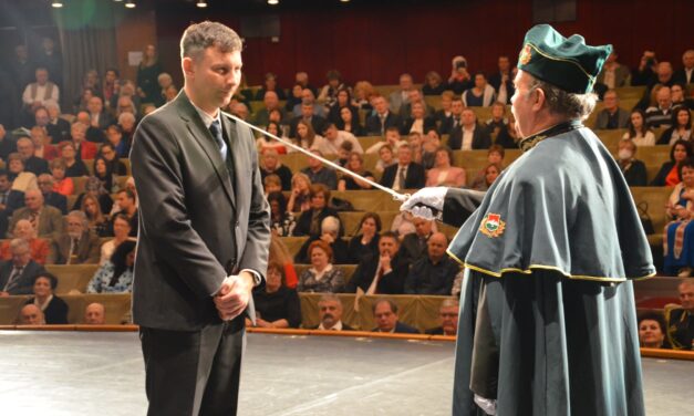 Hajvert Ákos a Magyar Kultúra Lovagja