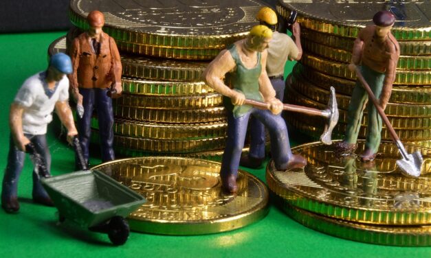 Negyvenmillió euróval adósodott el Szerbia, hogy ki tudja fizetni a vagyonvisszaszármaztatás egy részét