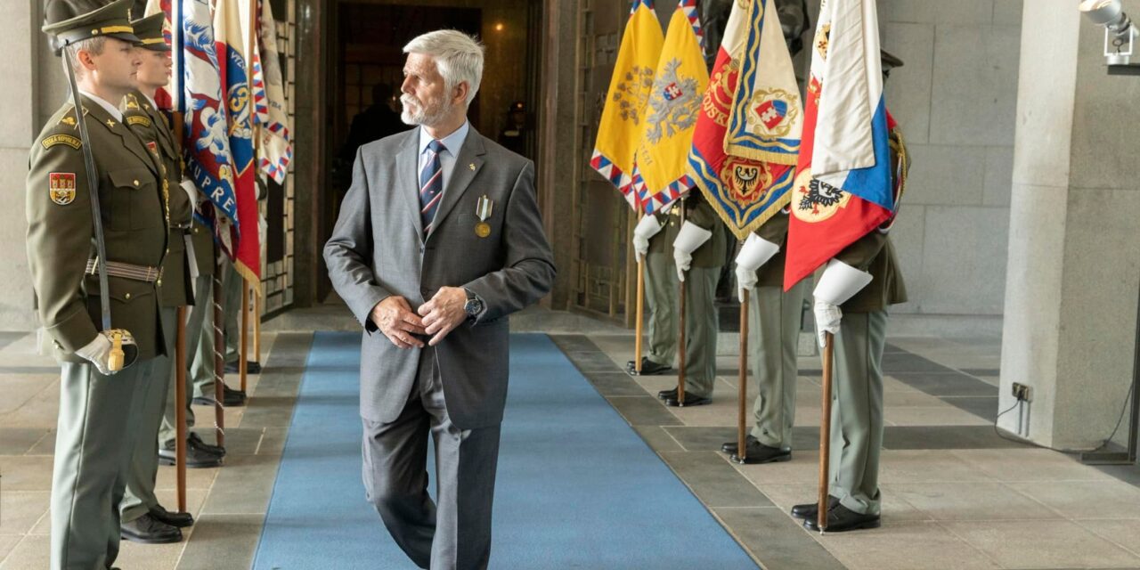 Simán verték Orbán szövetségesét a cseh elnökválasztáson