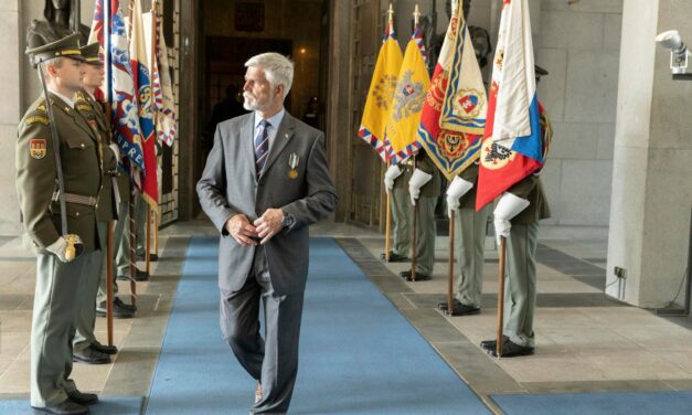 Simán verték Orbán szövetségesét a cseh elnökválasztáson