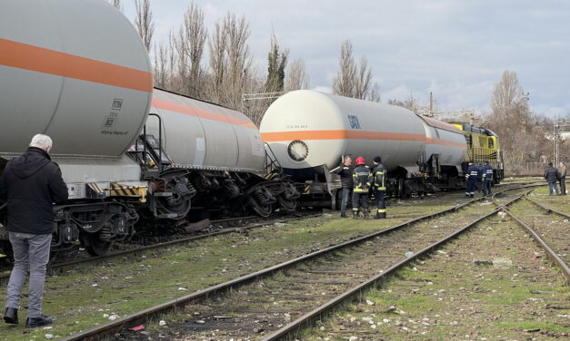 Bakić: Evakuáljuk a környéket, ahol a ciszternák kisiklottak