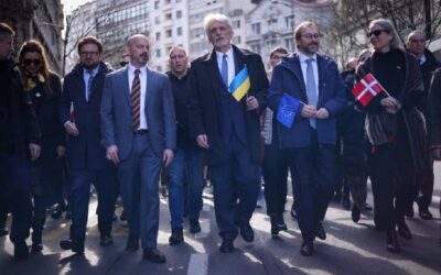 Az ukrajnai háború egy éves évfordulójára emlékeztek Belgrádban és Újvidéken