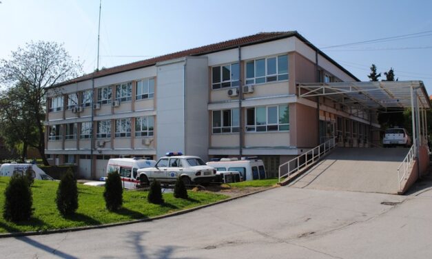 Petícióval tiltakoznak a páciensek az óbecsei nőgyógyász ellen