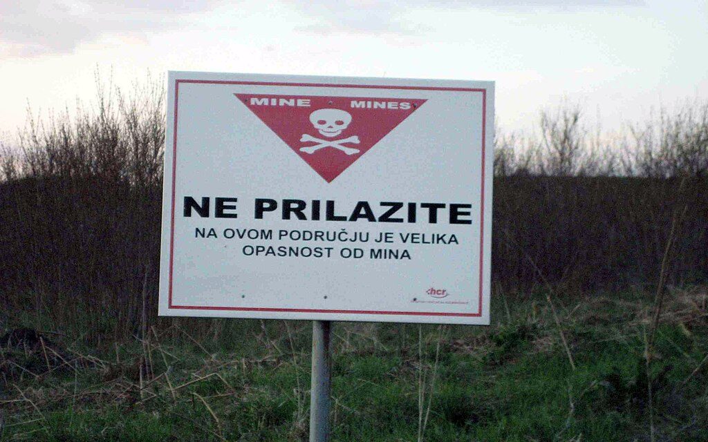 Ketten szenvedtek halálos balesetet egy horvátországi aknamezőn