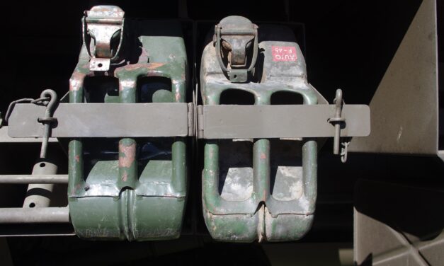 Teherautókból lopták a dízelt, majd a hatósági árnál olcsóbban árulták