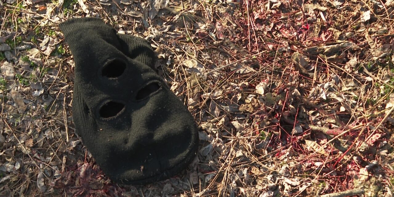 Vértócsa, maszk, töltényhüvelyek Palicson (Galéria)