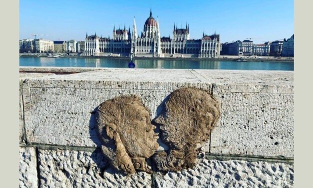 A Fidesz-KDNP képviselőinek a távollétében nem kerülhetett napirendre a svéd NATO-csatlakozás