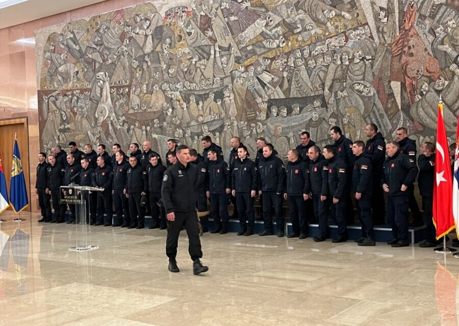 Ünnepélyes fogadtatásban részesült a szerbiai mentőcsapat