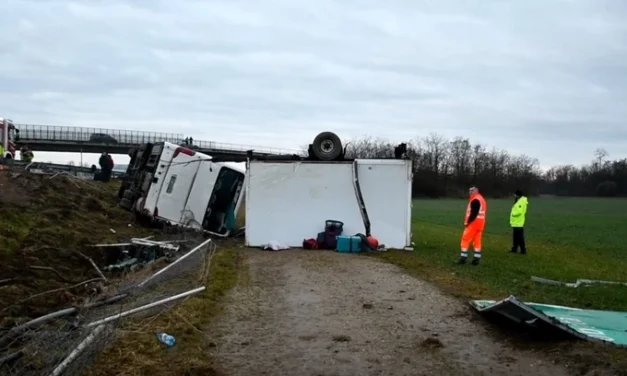 Súlyos buszbaleset történt Szlovéniában
