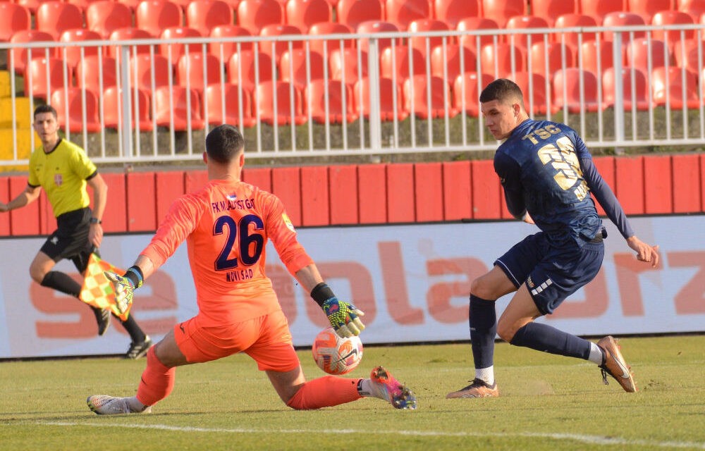 Újvidéken fordított a TSC