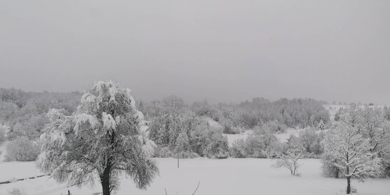 Nincs áram Zlatiboron, hószünet van több szerbiai iskolában