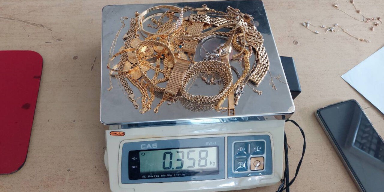 Majdnem egy kiló aranyat próbált meg a szerb-bolgár határon átcsempészni egy török férfi (Fotó)