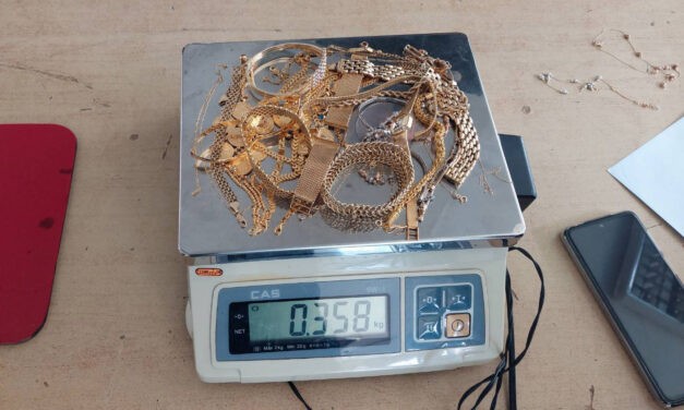 Majdnem egy kiló aranyat próbált meg a szerb-bolgár határon átcsempészni egy török férfi (Fotó)