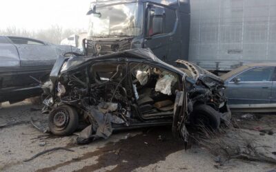 PORVIHAR: Öt kamion és 37 autó ütközött, mindkét irányban lezárták az M1-es autópályát
