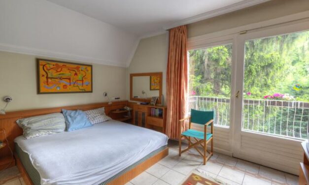 Egy budapesti villában lakhatnak fiatal egészségügyi dolgozók egy szabadkai orvoscsaládnak köszönhetően