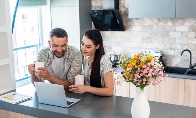 Az otthonok „felokosítása”