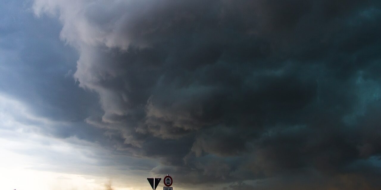 Akkora porvihar volt Magyarországon, hogy le kellett zárni egy határátkelőt