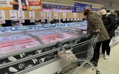 „Azt vettem, amire szükség volt: kenyeret, tejet” (videó) Megnyílt a Lidl zentai üzlete