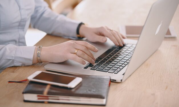 Így segíti az állam a 35 évnél fiatalabbakat