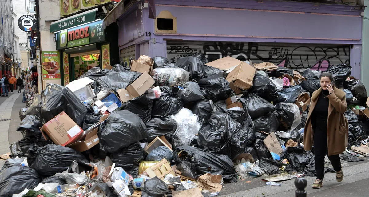 Elvitték a szemetet Párizs utcáiról