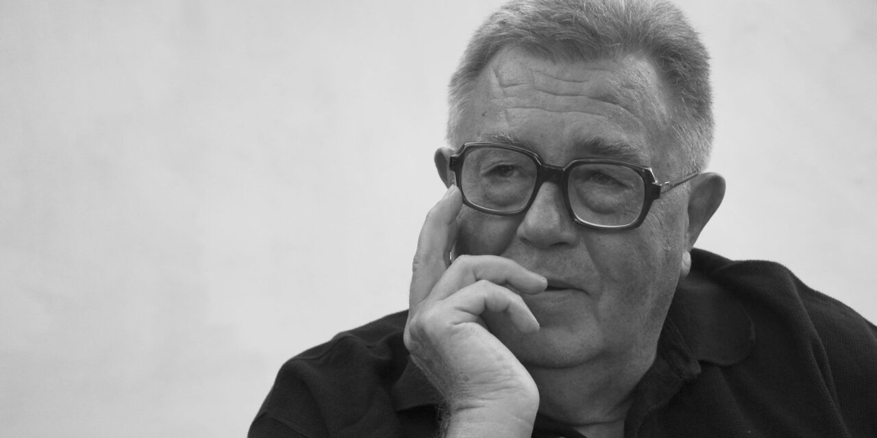 Elhunyt Sinkovits Péter