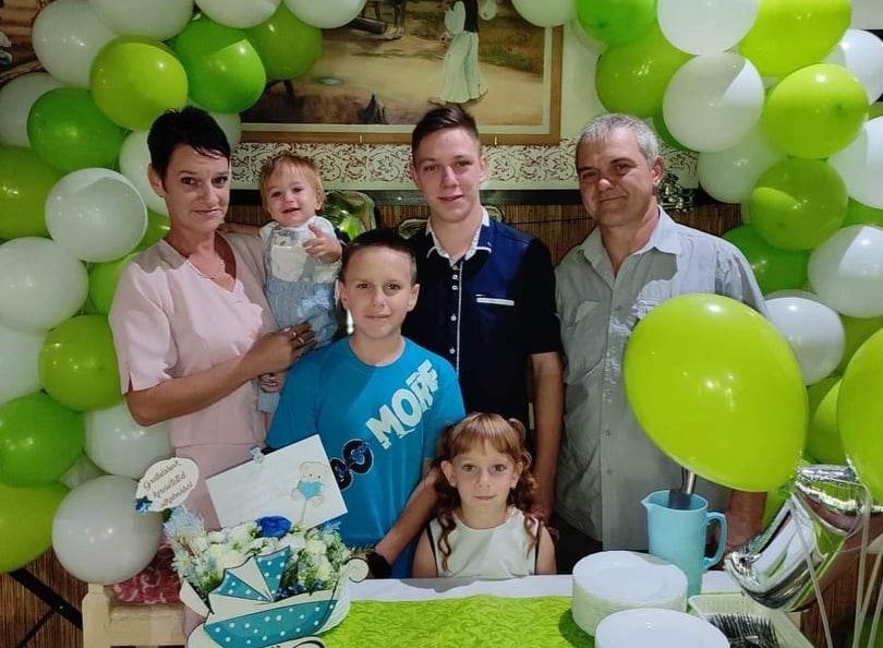 Segítsünk Szebasztián családjának!