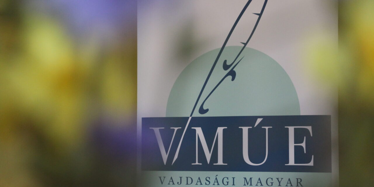 Újságírókat díjazott a Vajdasági Magyar Újságírók Egyesülete