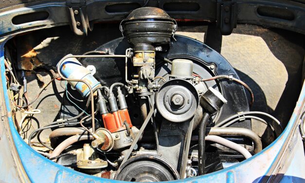 A lengyel kormány számára elfogadhatatlan a belső égésű motorral hajtott autók 2035 utáni betiltása