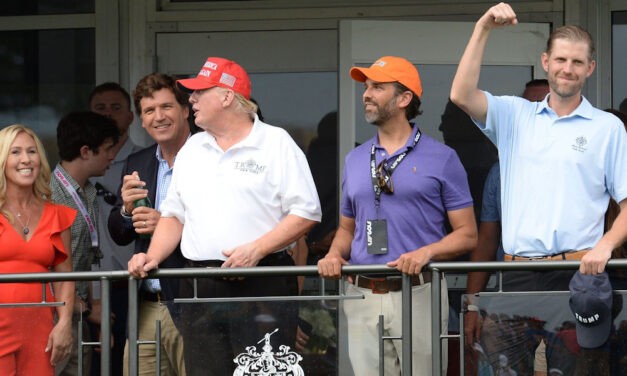 <span class="entry-title-primary">Trump mint (harcos) Jézus?</span> <span class="entry-subtitle">Nagyhéti „szentségimádás" Trumpisztánban</span>