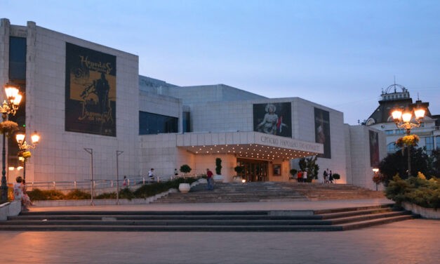 „Ha ma odaadjuk Koszovót, holnap Vajdaságot veszíthetjük el”