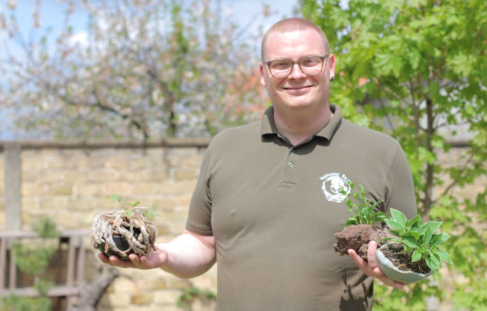 <span class="entry-title-primary">„Nem kérhetünk a növénytől többet, mint amennyit mi adtunk neki”</span> <span class="entry-subtitle">Türelemre tanít bennünket a bonsai gondozás</span>