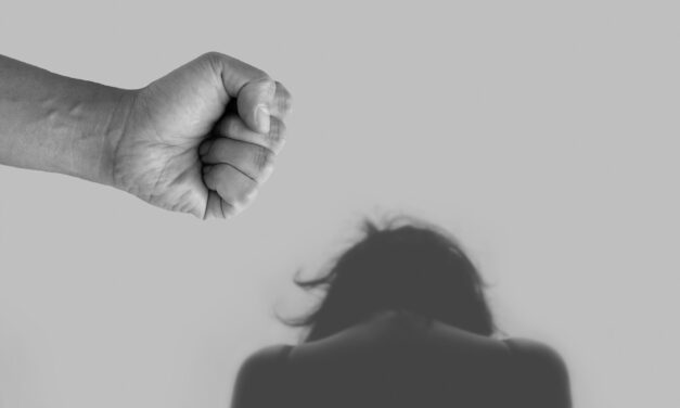 „Minden intézménynek prioritásként kell kezelnie a nők elleni erőszakkal szembeni harcot”