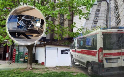 Szabálytalanul parkoló autók nehezítették a lezuhant nő segítségére érkező mentőket (Fotó)