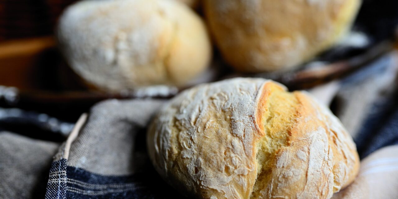 Vekni kenyérben rejtegette a heroint és a tablettákat a palánkai asszony