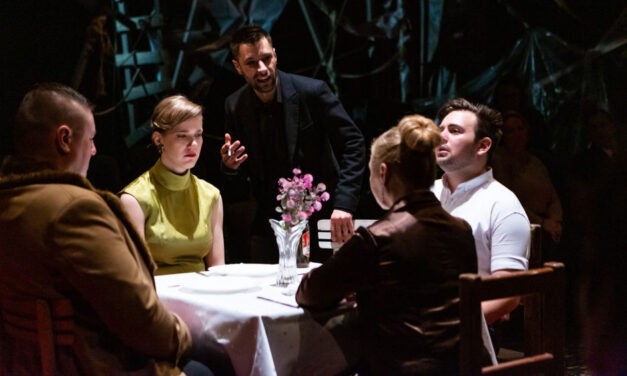 Az értelem és az érzelem összeütközése