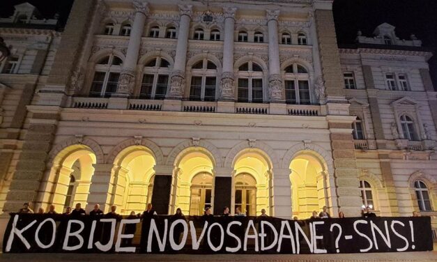 „Ki veri az újvidékieket? Az SNS!”