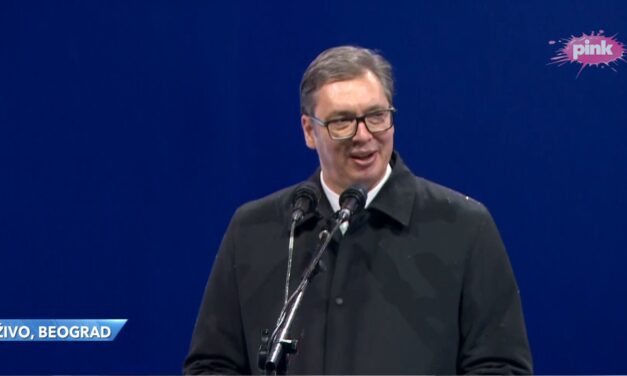 Vučić: Az öt- és hatgyermekes családok hamarosan rendszerszintű támogatásban részesülnek