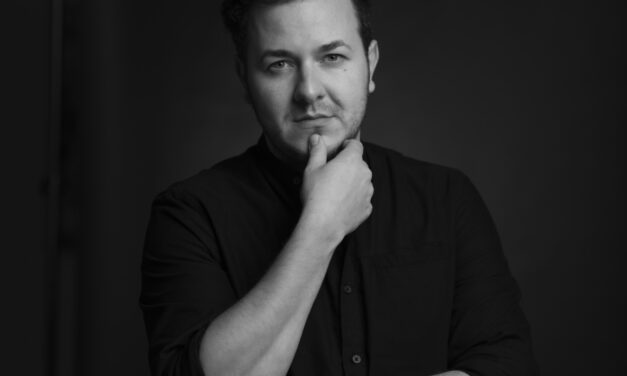 „A keletkezés és az elmúlás egyidejűségének paradoxona foglalkoztat”