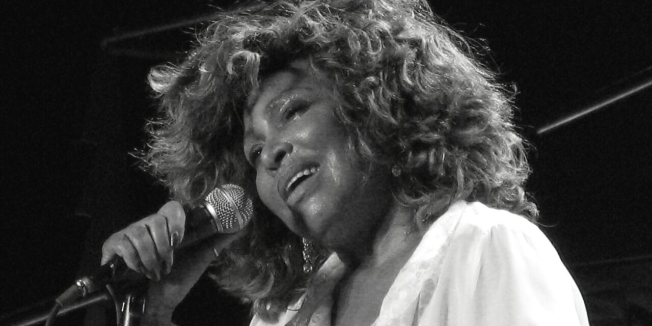 Meghalt Tina Turner