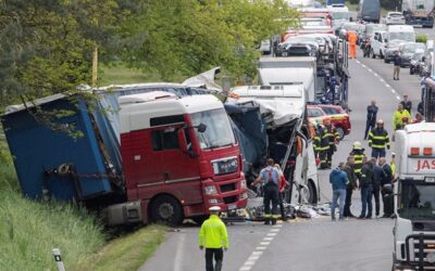 Súlyos balesetet szenvedett Szlovákiában egy magyarországi busz