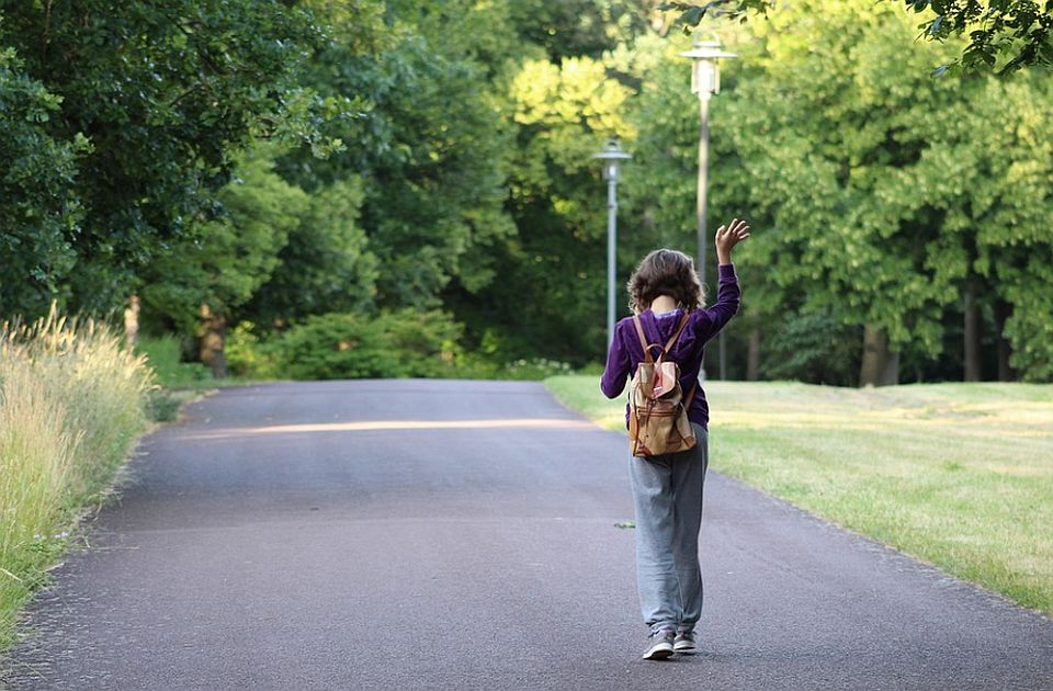 Elsősorban az általános és középiskolát végzettek hagyják el az országot