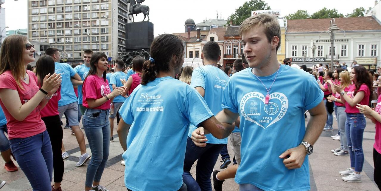 Megbuktunk minden vizsgán