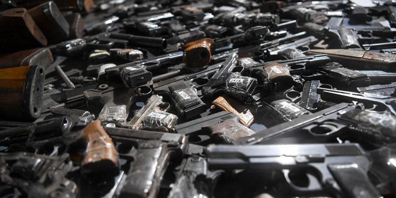 Minden napra jut egy fegyveres incidens Szerbiában