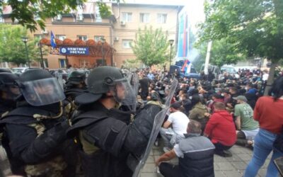 Két koszovói szerbet ítéltek el a KFOR elleni tavalyi támadások miatt