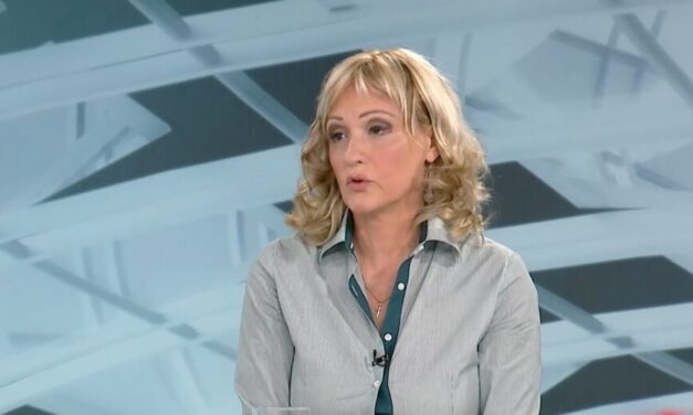 Vezető politikus lép ki a Szerb Haladó Pártból