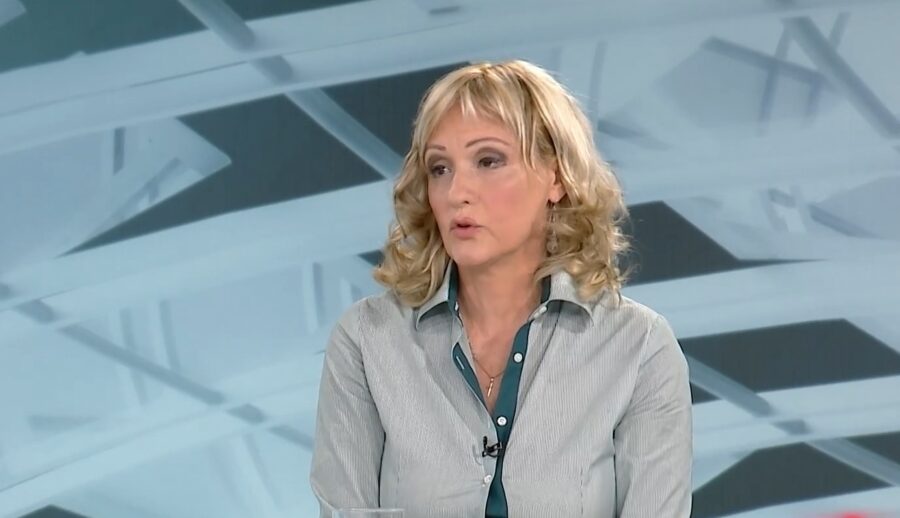 Vezető politikus lép ki a Szerb Haladó Pártból