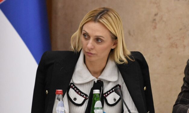 Vesićre hárított minden felelősséget a Szerbiai Vasúti Infrastruktúra letartóztatott vezetője