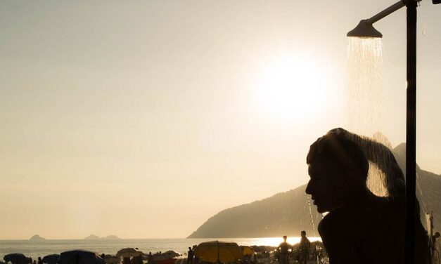 Krk strandjain fizetős lesz a zuhanyzás