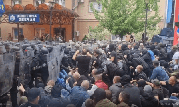 Húsz magyar katona sérült meg a koszovói Zvečanban (Videó)